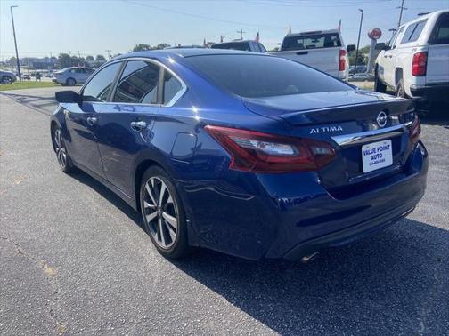 2017 Nissan Altima 2.5 SR