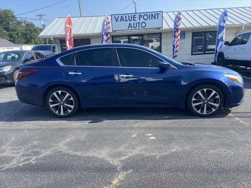 2017 Nissan Altima 2.5 SR