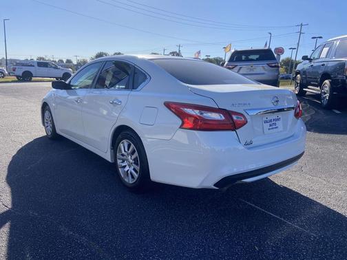 2016 Nissan Altima 2.5 S