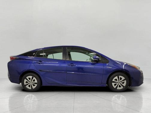 2017 Toyota Prius Three