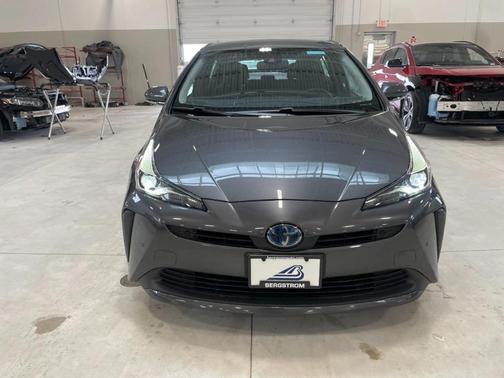 2019 Toyota Prius 