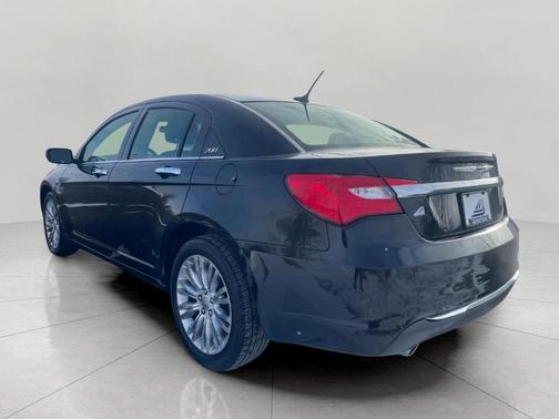 2013 Chrysler 200 Limited