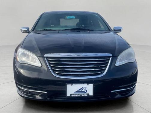 2013 Chrysler 200 Limited