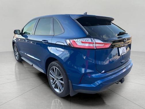 2022 Ford Edge ST-Line
