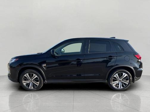 2023 Mitsubishi Outlander Sport S