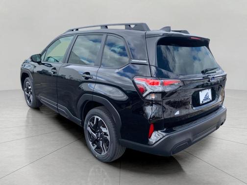 Crystal Black Silica 2026 Subaru Forester Limited