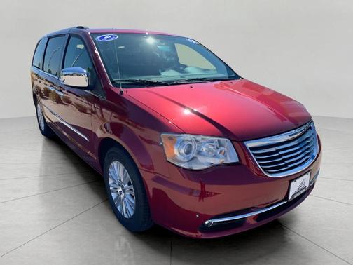 2012 Chrysler Town & Country Limited