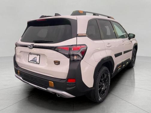 Crystal White Pearl 2026 Subaru Forester Wilderness