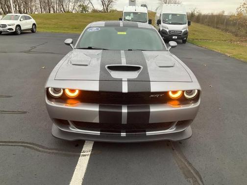 2016 Dodge Challenger SRT Hellcat