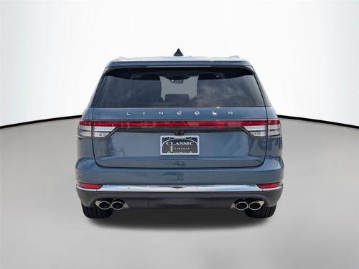 Whisper Blue Metallic Clearcoat 2026 Lincoln Aviator Premiere
