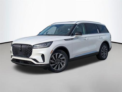 Pristine White Metallic Tri-Coat 2026 Lincoln Aviator Premiere