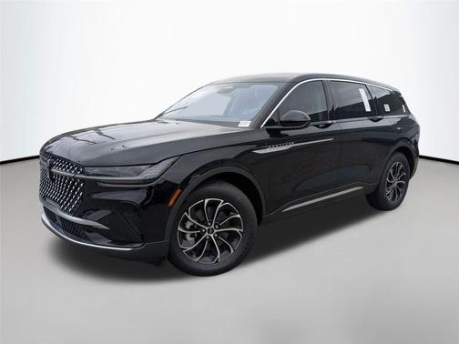 Infinite Black Metallic Clearcoat 2026 Lincoln Nautilus Premiere