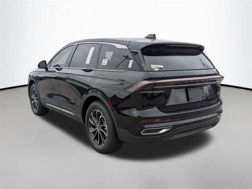 Infinite Black Metallic Clearcoat 2026 Lincoln Nautilus Premiere