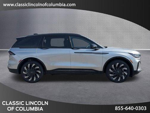 2025 Lincoln Nautilus Reserve
