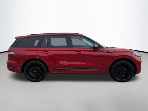 Red Carpet Metallic Tinted Clearcoat 2026 Lincoln Aviator Reserve AWD