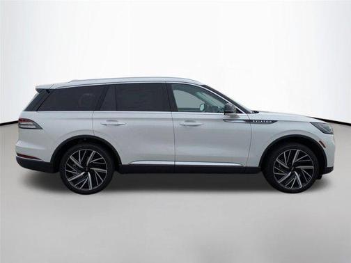 2026 Lincoln Aviator Reserve AWD