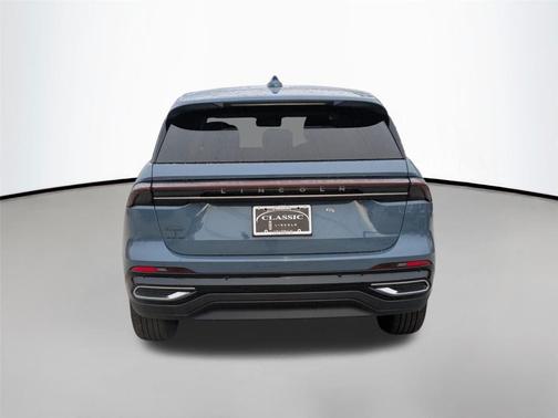 Whisper Blue Metallic Clearcoat 2026 Lincoln Nautilus Premiere