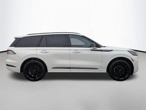 2026 Lincoln Aviator Reserve AWD