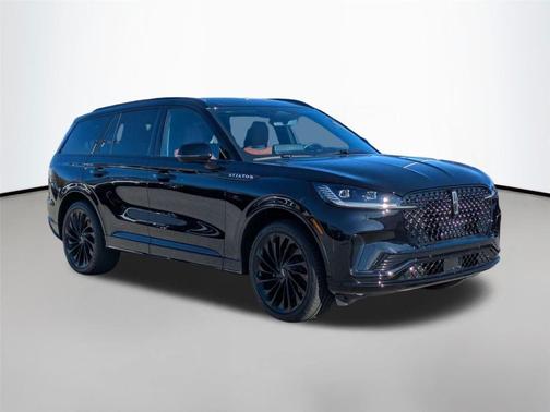 Infinite Black Metallic Clearcoat 2026 Lincoln Aviator Reserve AWD