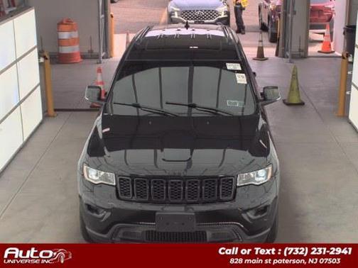 Diamond Black Crystal Pearlcoat 2019 Jeep Grand Cherokee Limited