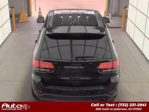 Diamond Black Crystal Pearlcoat 2019 Jeep Grand Cherokee Limited