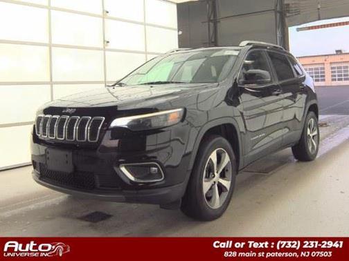 Diamond Black Crystal Pearlcoat 2020 Jeep Cherokee Limited