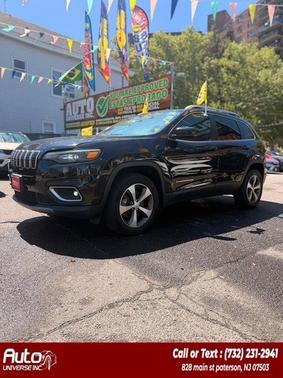 Diamond Black Crystal Pearlcoat 2020 Jeep Cherokee Limited