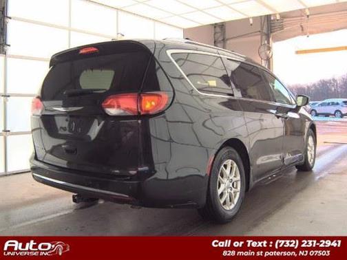 2020 Chrysler Pacifica Touring L