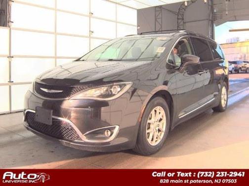 2020 Chrysler Pacifica Touring L
