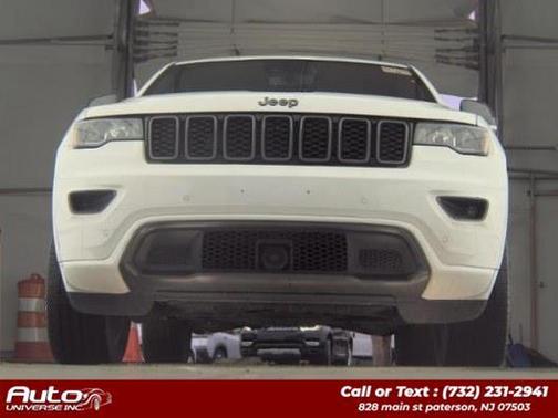 Bright White Clearcoat 2021 Jeep Grand Cherokee Limited