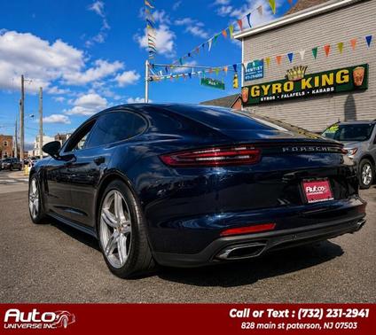 Night Blue Metallic 2017 Porsche Panamera 4