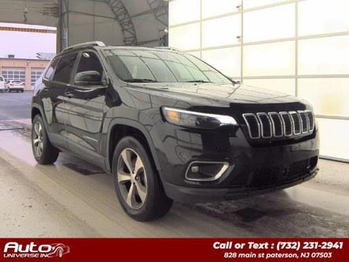Diamond Black Crystal Pearlcoat 2021 Jeep Cherokee Limited