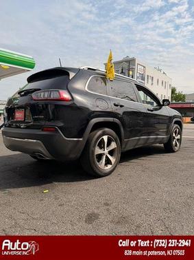 Diamond Black Crystal Pearlcoat 2021 Jeep Cherokee Limited