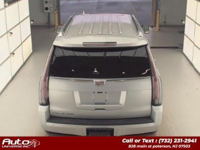 2017 Cadillac Escalade Luxury