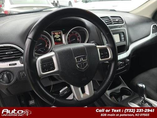 Vice White 2018 Dodge Journey SE