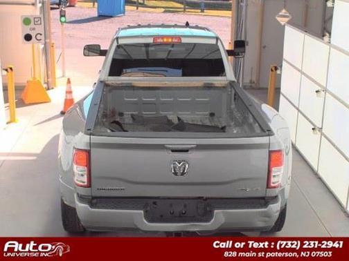 2021 RAM 3500 Big Horn Crew Cab 4x4 8' Box