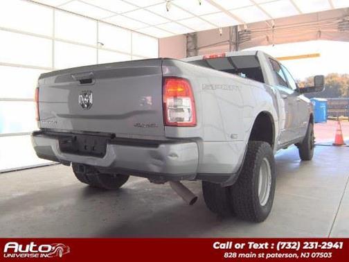 2021 RAM 3500 Big Horn Crew Cab 4x4 8' Box