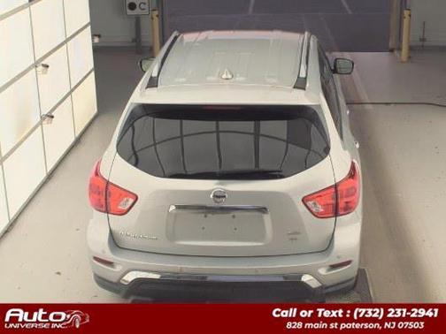Brilliant Silver Metallic 2020 Nissan Pathfinder SL 4WD