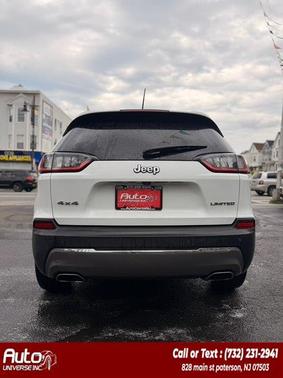 Bright White Clearcoat 2019 Jeep Cherokee Limited