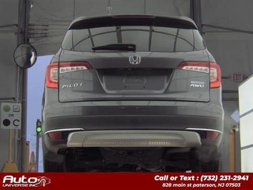 2020 Honda Pilot Touring 8-Passenger