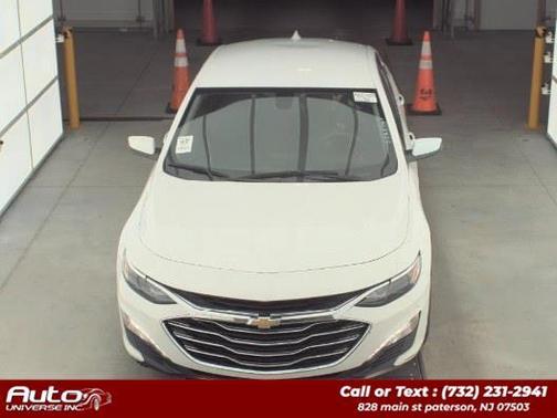 2021 Chevrolet Malibu FWD LT