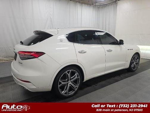 2021 Maserati Levante Base