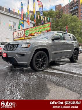 Gray 2020 Jeep Grand Cherokee Altitude