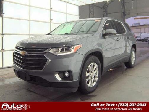Satin Steel Metallic 2019 Chevrolet Traverse LT Cloth