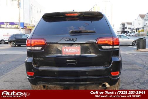 2021 Jeep Grand Cherokee Laredo