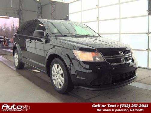 Pitch Black Clearcoat 2018 Dodge Journey SE