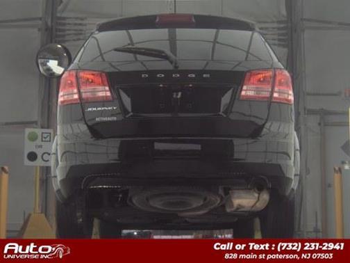 Pitch Black Clearcoat 2018 Dodge Journey SE