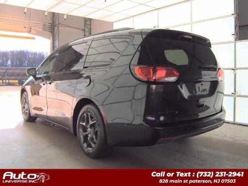 2019 Chrysler Pacifica Touring-L Plus