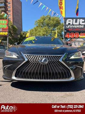 Black 2019 Lexus ES 350 Base