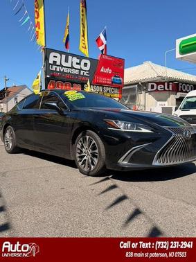Black 2019 Lexus ES 350 Base